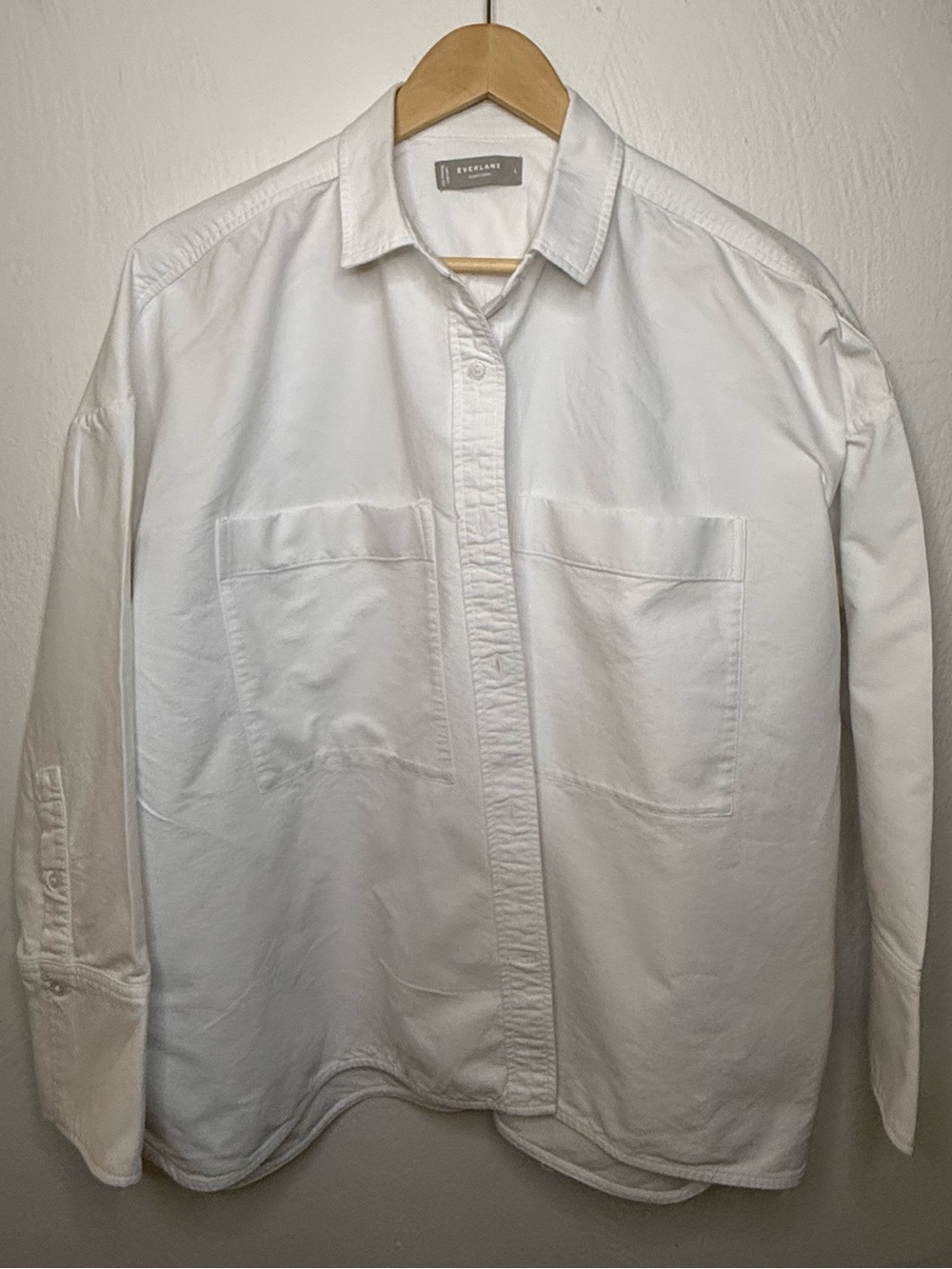 Everlane 100% Organic Cotton Women’s The Boxy Oxford in White